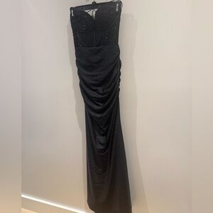 Elegant Black Evening Gown